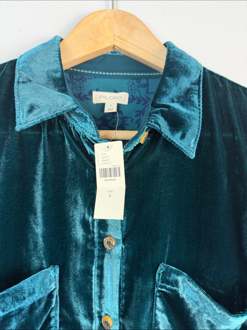 NEW Anthropologie Pilcro Velvet Hadley Relaxed Button Down Shirt Green Small Top - Picture 14 of 16